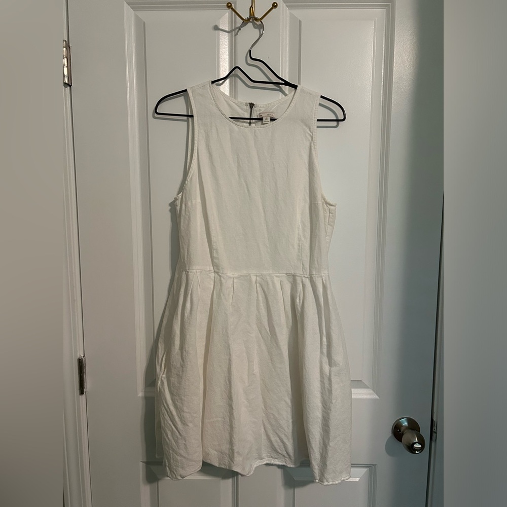 White Linen Gap Fit and Flare Dress with Pockets